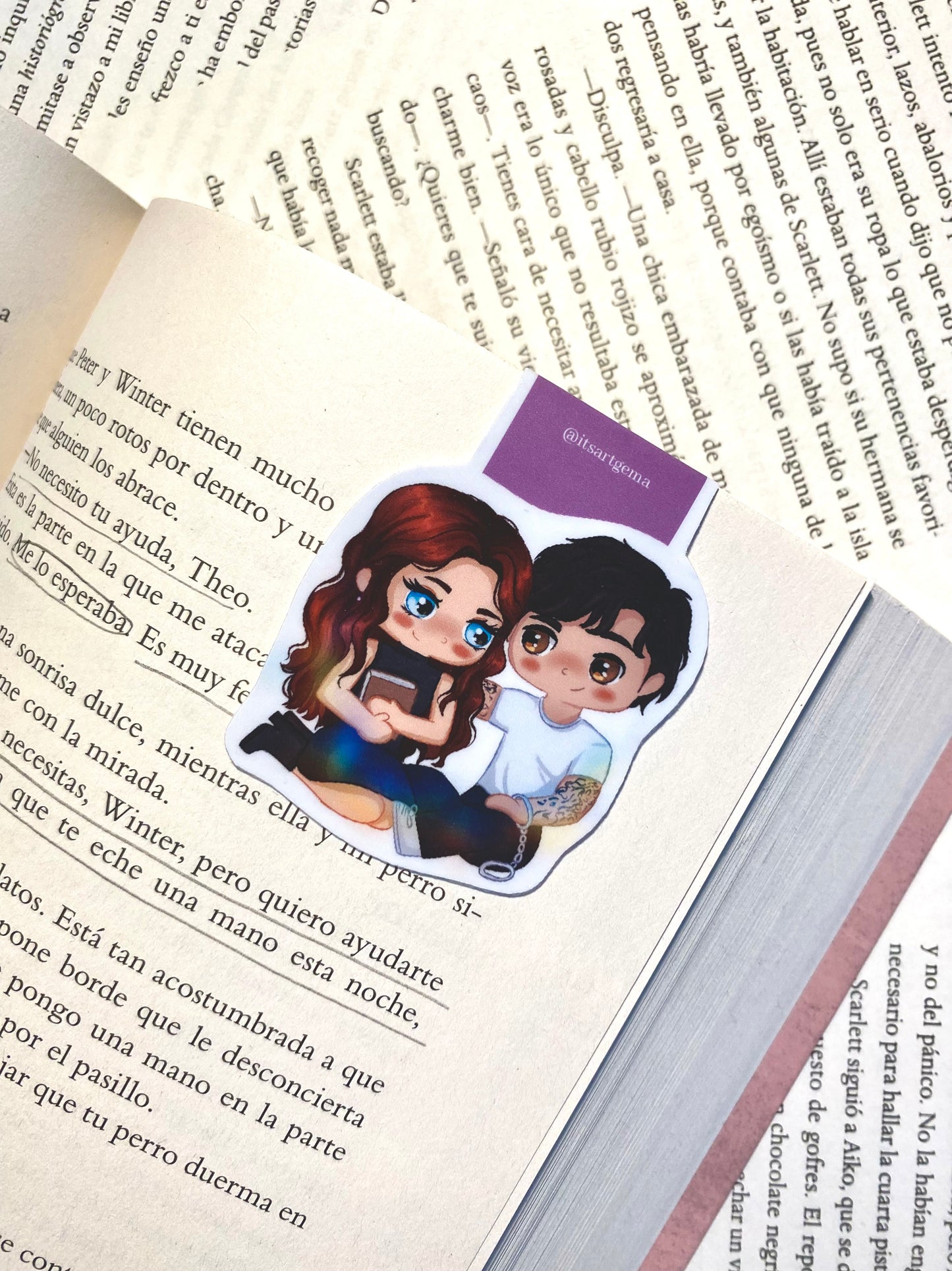 Logan y Leah Magnetic Bookmark