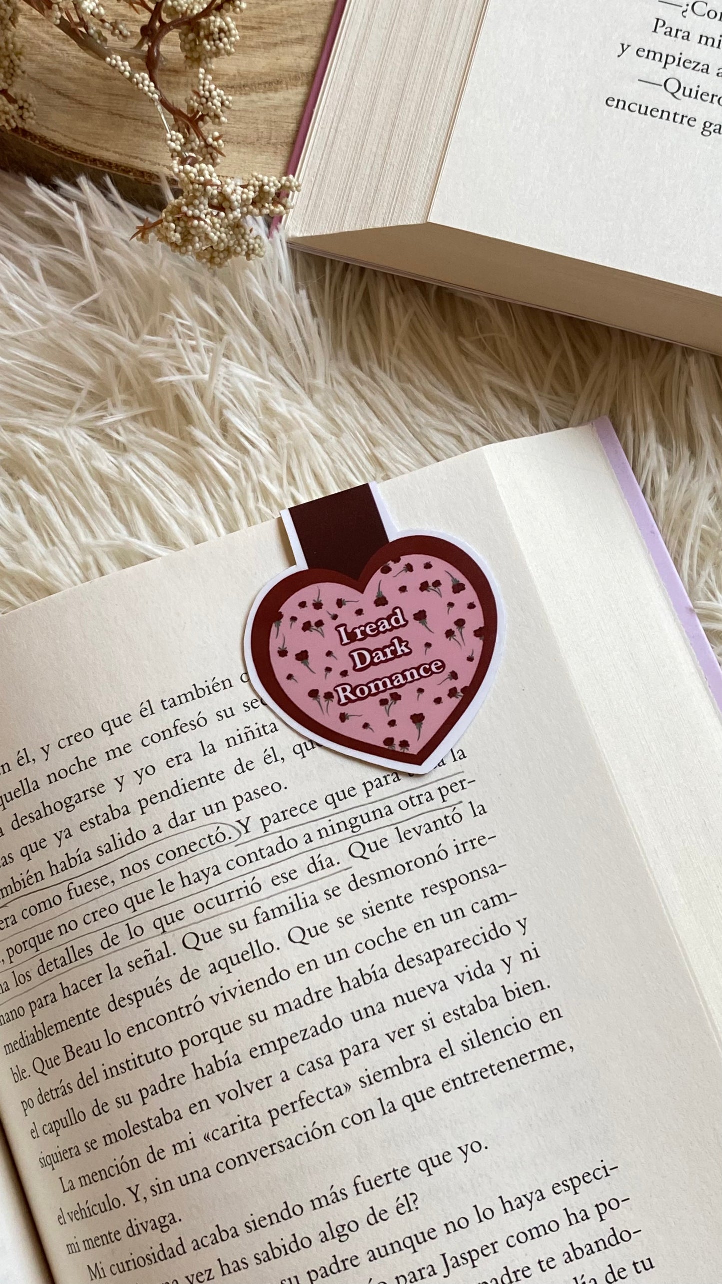 Bookmark magnetic trope book