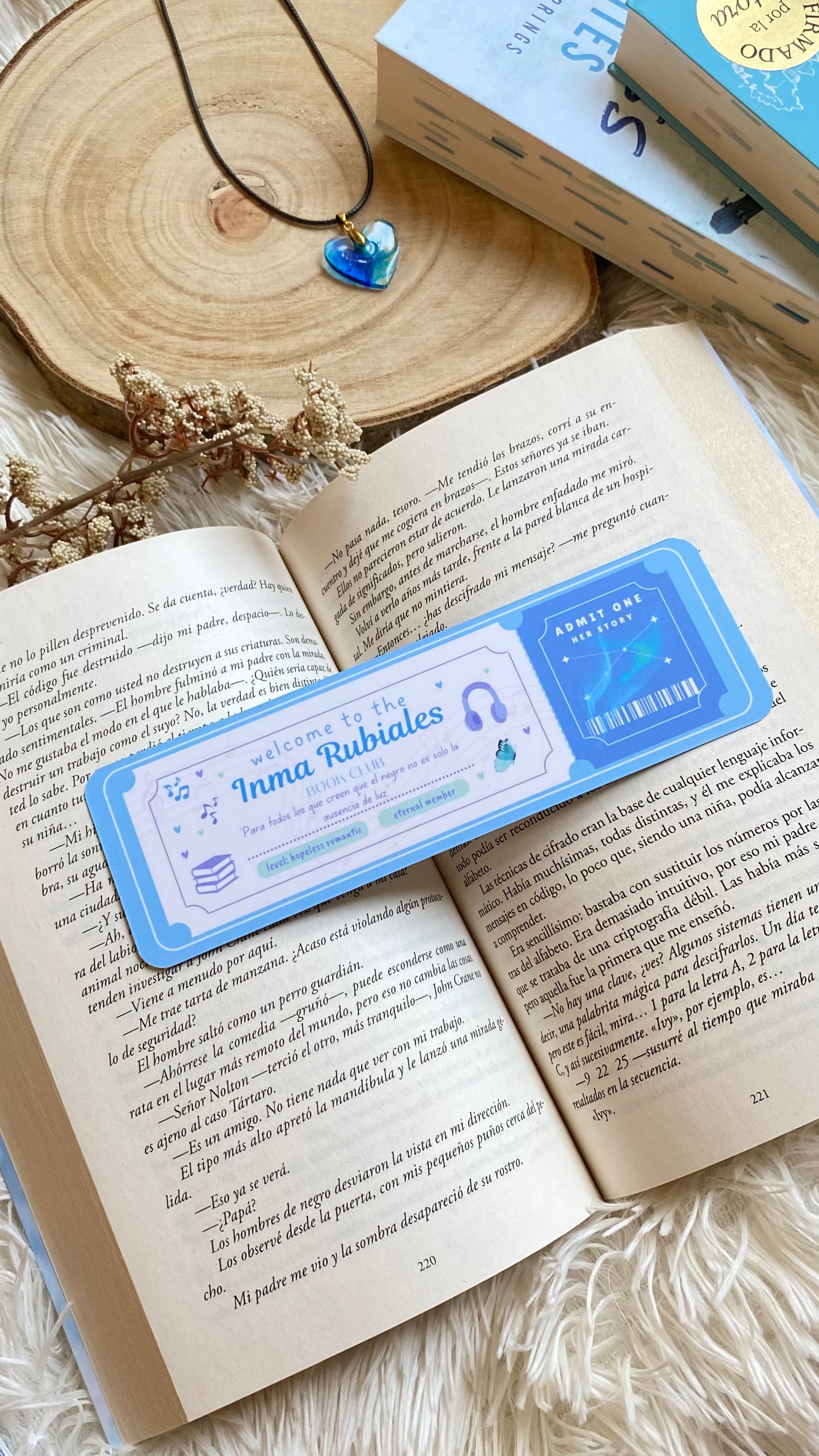 Inma Rubiales Bookmark Ticket