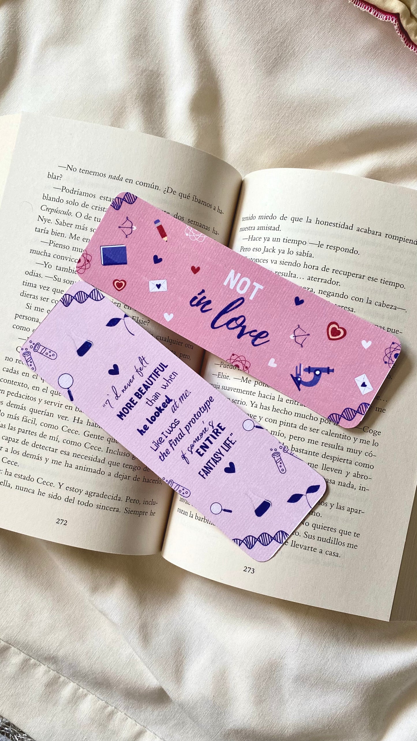 Bookmark Ali Hazelwood